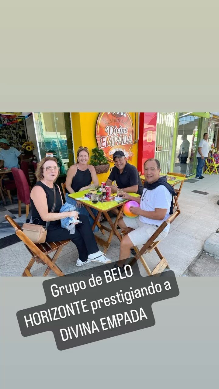 Instagram post from divinaempadailheus. This post is in position 6.